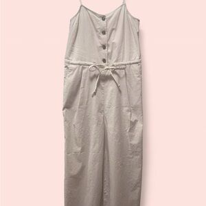 100% cotton NWOT | H&M Cream Button-Front Jumpsuit with adjustable straps
